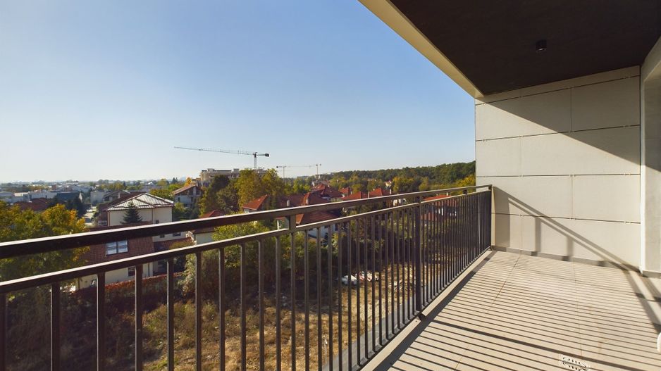 Apartament 3 camere la 4 minute de Olga Gudyn Intl School - Poză 3