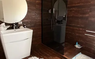Casă pe parter în Vânători, Vrancea – proprietate de lux, 865 mp teren - Poză 17