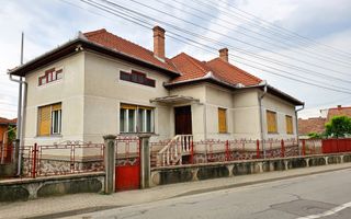 Casa 4 camere, 618 mp teren, zona Centru - Poză 1