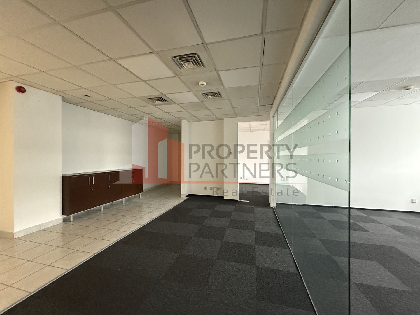 Spatiu comercial / birou Metav Business Center - Poză 2
