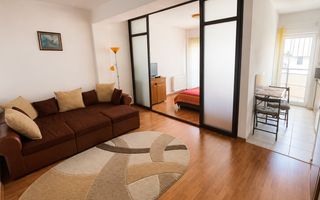 Etaj 1 | Apartament 40 mp cu bucătărie separată | Str. Stejarul - Poză 1
