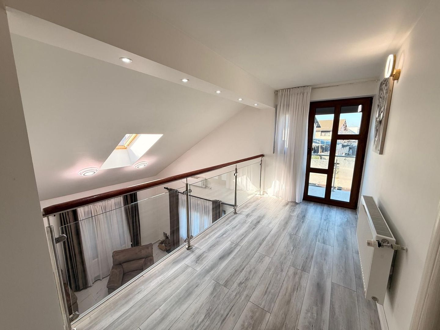 Vilă individuala Tunari | Curte libera 200 mp - Poză 13