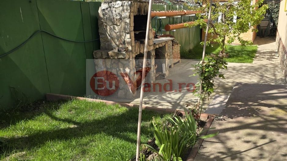Vila P+1+M, 6 camere, Micro 16, 303 mp utili, teren 406 mp – 272.000 Euro - Poză 9