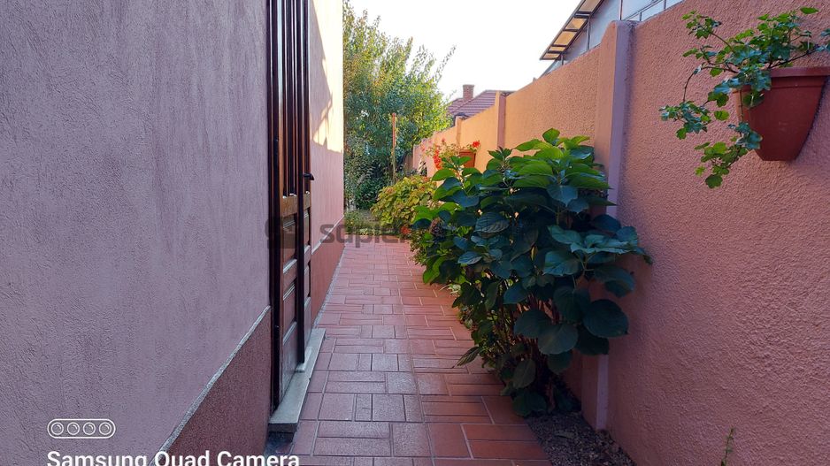Casa cu 4 camere in zona Armatei Romane - Poză 18