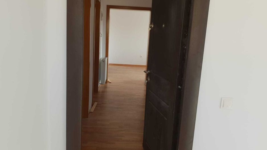 Inchiriez apartament - Poză 7