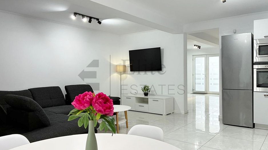 Casa premium cu 4 camere in Cartierul Grigorescu din Oradea - Poză 19