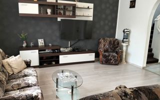 Casa de vânzare 380mp + locuinta separata pt oaspeti | Zona Cloșca - Poză 2