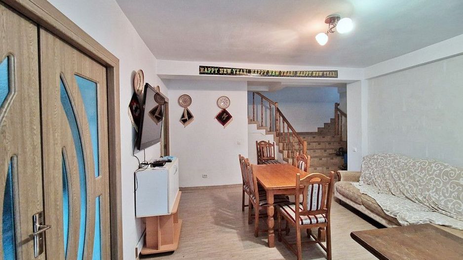 Vanzare vila deosebita, 7 camere, Labusesti-Uiasca - Poză 7