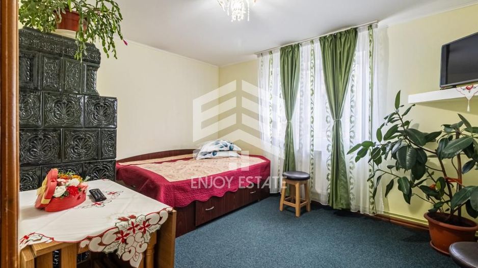 Casă individuală, vedere către Bucegi, la 300 m de Centru, Gară sau Cantacuzino - Poză 9