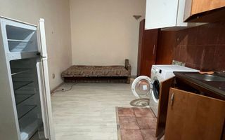Garsoniera zona Bularga 900 lei - Poză 6
