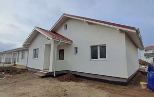 Casa 3 camere Samurcasi