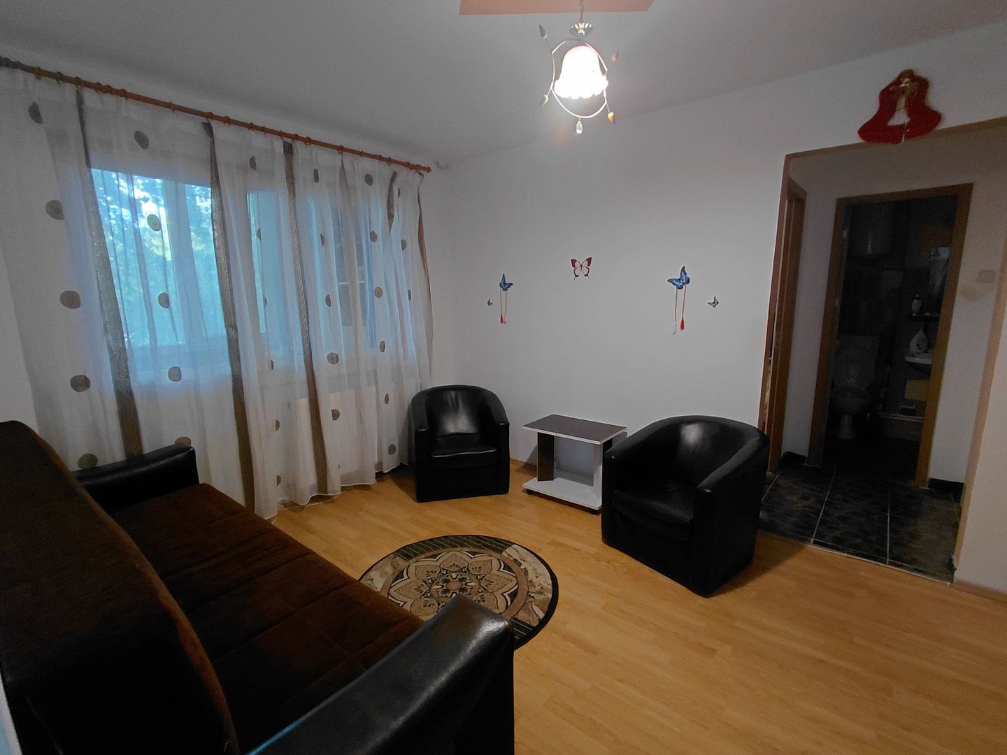 Apartament 2 camere, 45 mp, Micro 40 – Etaj 3/4, centrală termică, balcon - Poză 2