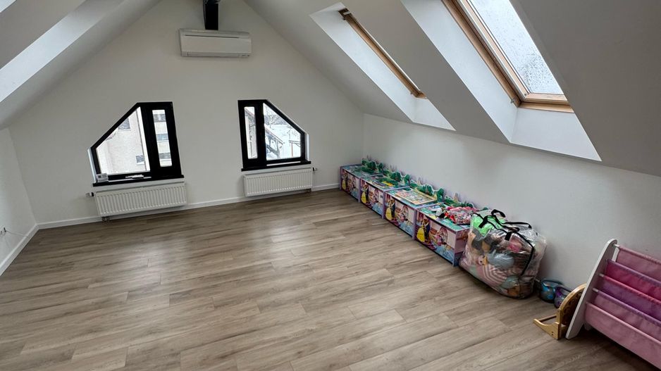 Vila cu piscina Snagov Ciofliceni - Poză 15