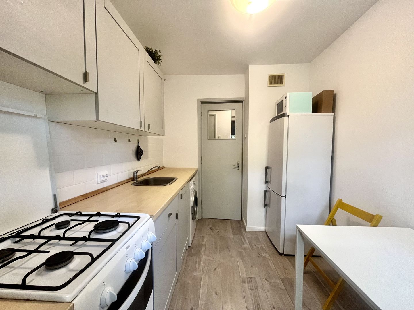 Apartament cu 2 camere, chiriaș inclus, în zona Centrala - Popa Șapcă - Poză 16
