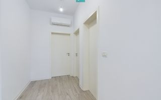 Duplex modern, pe parter, amplasat într-o zonă liniștită din Moșnița Nouă - Poză 3
