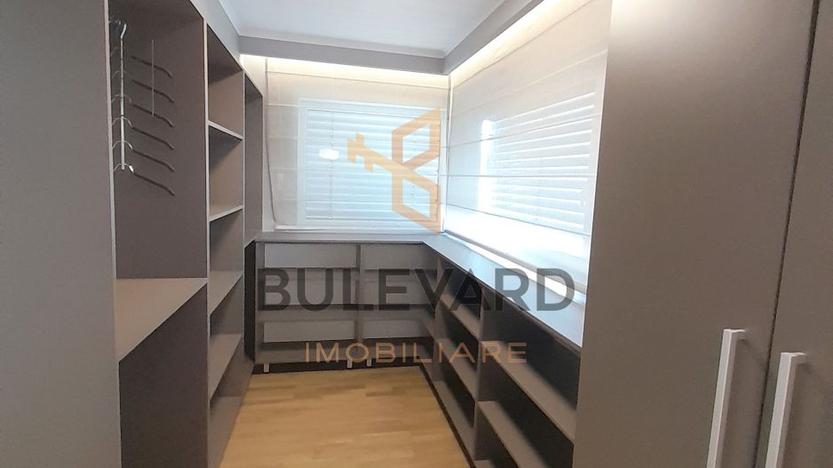 Penthouse de lux 150 mp utili + 200 mp terasa + 2 parcari subterane - Poză 9