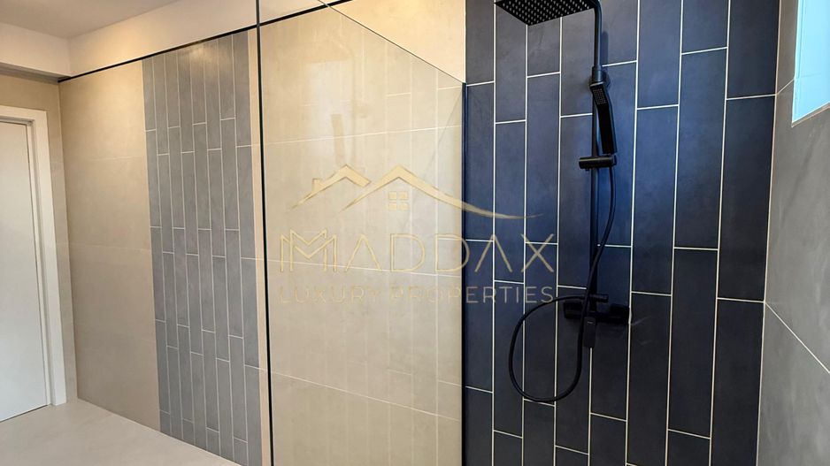 Vilă **6 camere  **451mp // Zona Iancu Nicolae - Poză 26