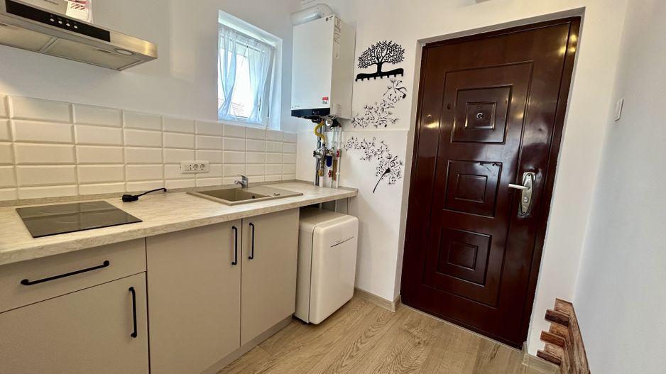 Gasoniera zona centrala Brasov | Facultatea Mate-Info - Poză 5