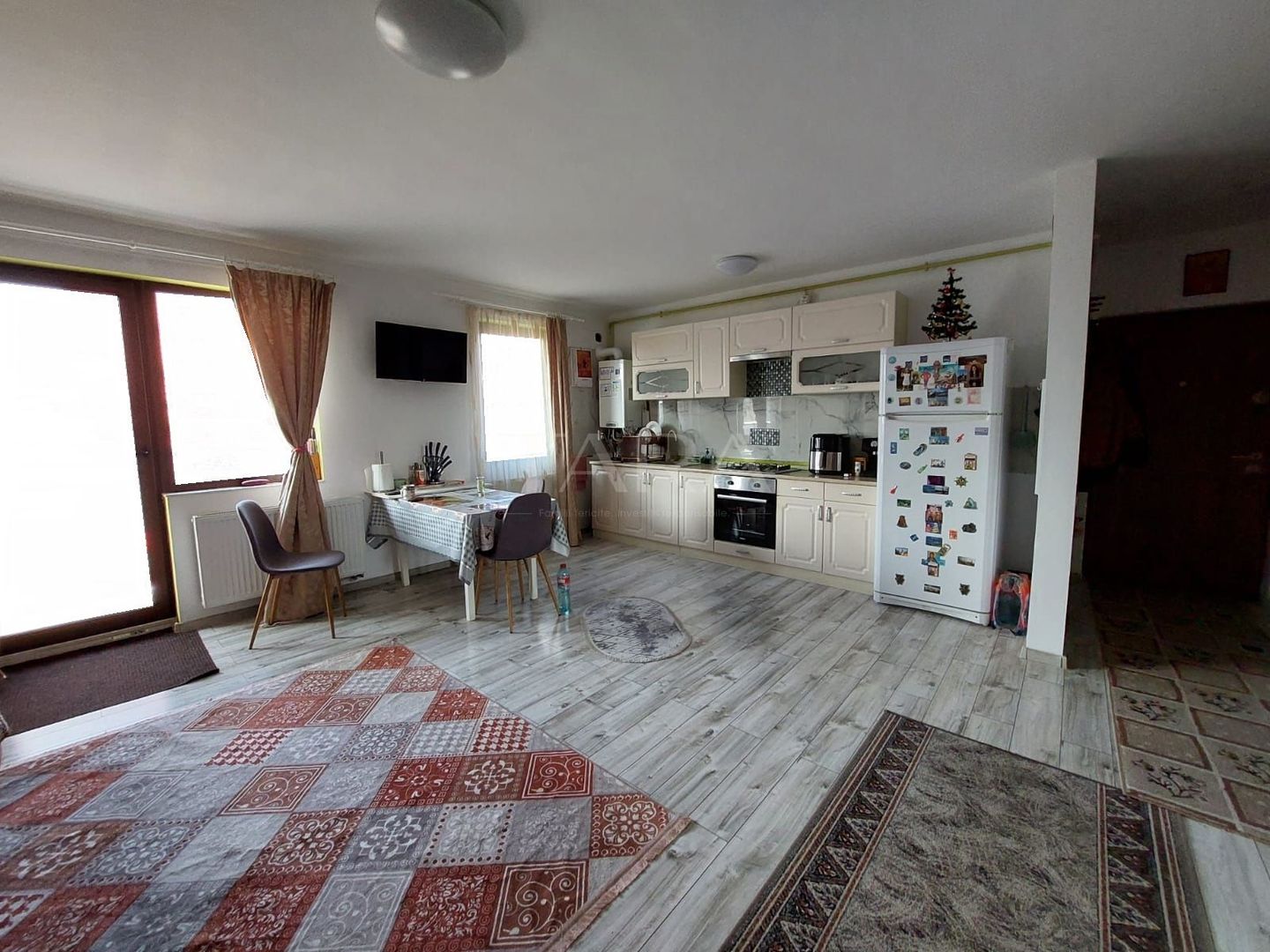 Suprafata generoasa, 3 camere, central, zona Parc Poligon, Tautului. - Poză 4