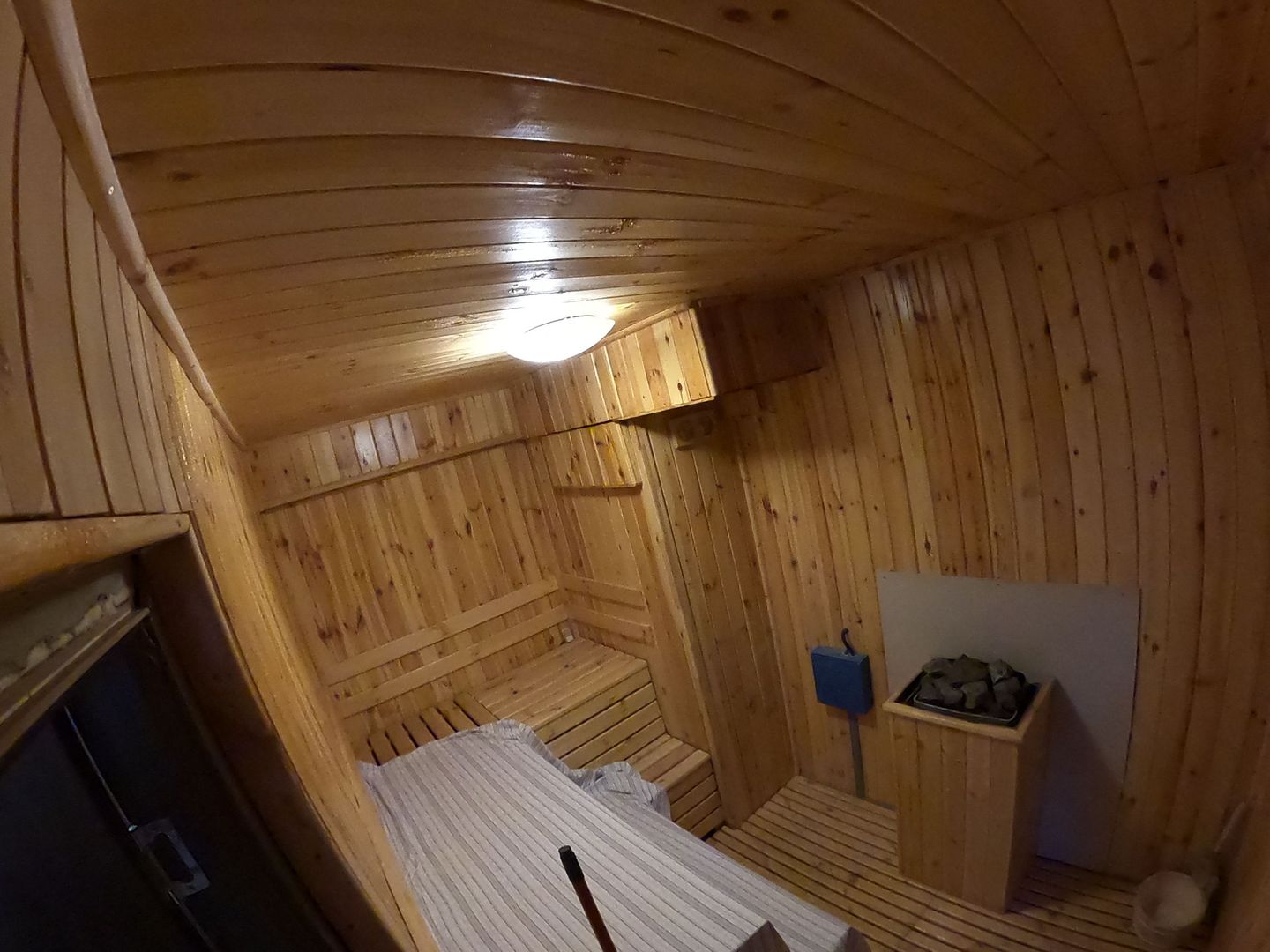 Apartament Spațios 4 Camere + Saună – Lazu, Constanța - Poză 10