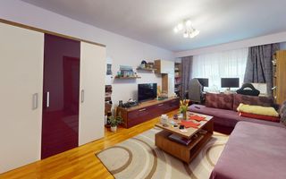 Apartament in zona centrala, la cheie, mobilat, utilat, et intermediar - Poză 15