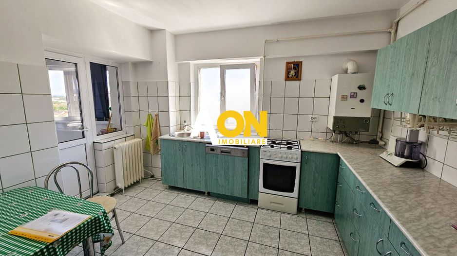 Apartament 2 camere mobilat, utilat, 67 mp utili + boxa, ultracentral - Poză 1