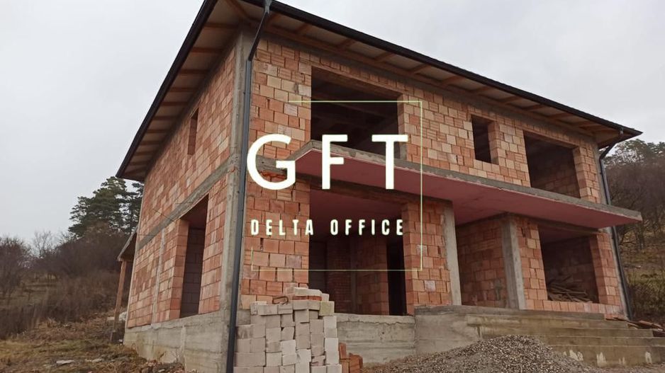 Casa la rosu 212 mp-terasa 25 mp-balcon 11 mp-teren 1034 mp-Teaca - Poză 1