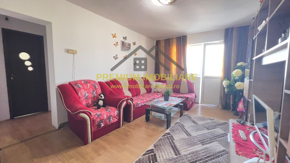 Apartament 2 camere zona de sus - Poză 1
