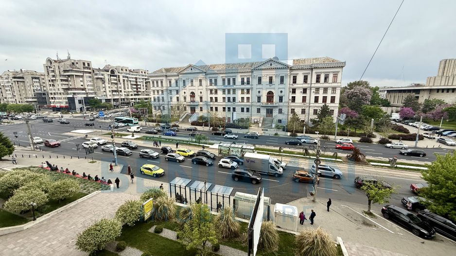 3 decomandate - 2 bai - 84mp - centrala termica - Centru - KFC - Poză 1