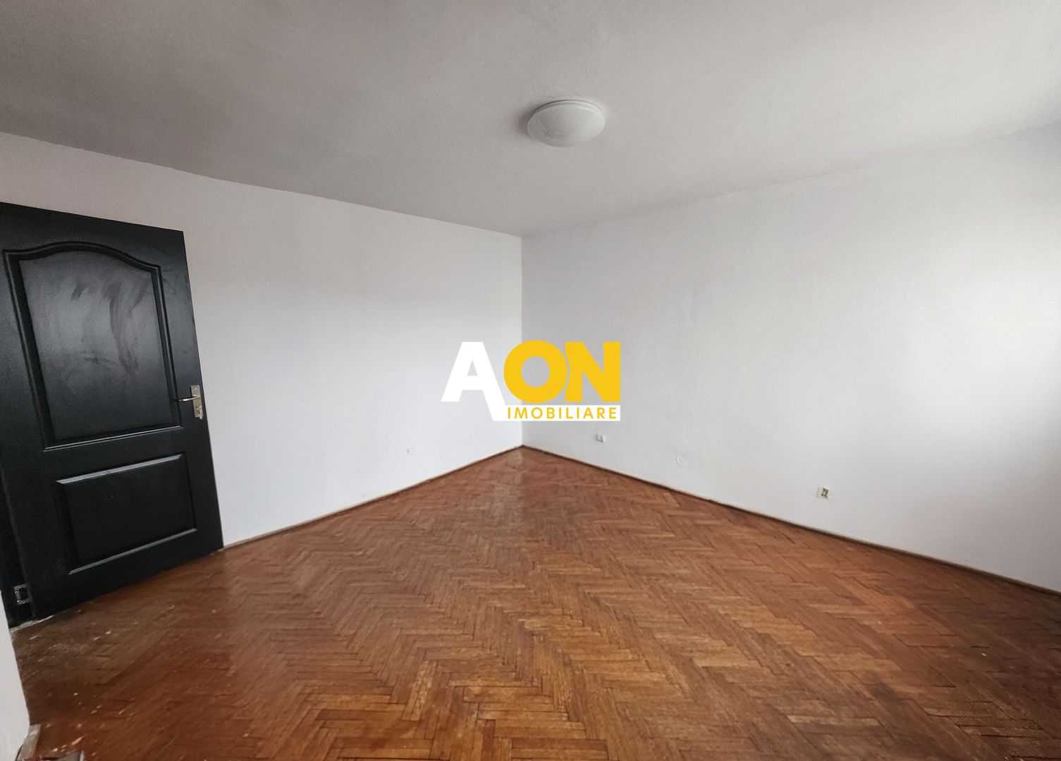 Apartament 1 Camera Zona Cetate, M-uri - Poză 2