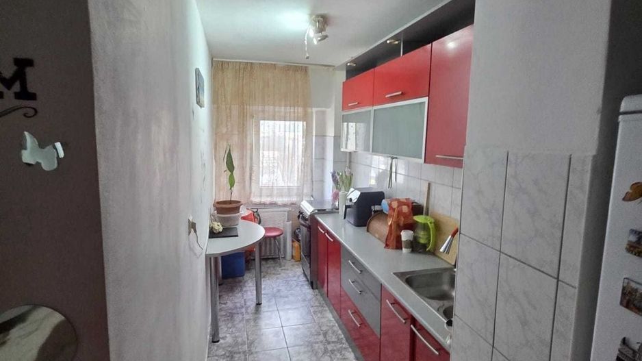 AP. 2 CAMERE VITAN, BUCATARIE INCHISA, BLOC REABILITAT, COMISION 0% - Poză 5