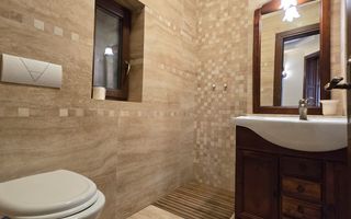 Spațiu de birouri ultracentral de inchiriat - etaj 1-intrare separata - Poză 19