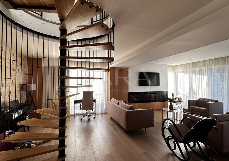 Penthouse spectaculos, 210mp utili, 260 mp terase, 2 parcari subterane - Poză 1