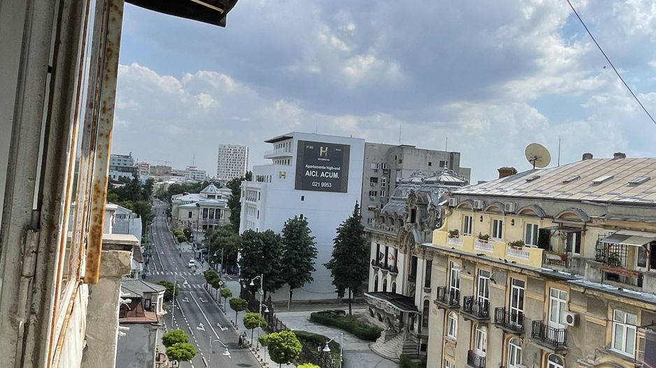 Apartament Calea Victoriei nr 208, risc 1, vedere stradala. - Poză 8