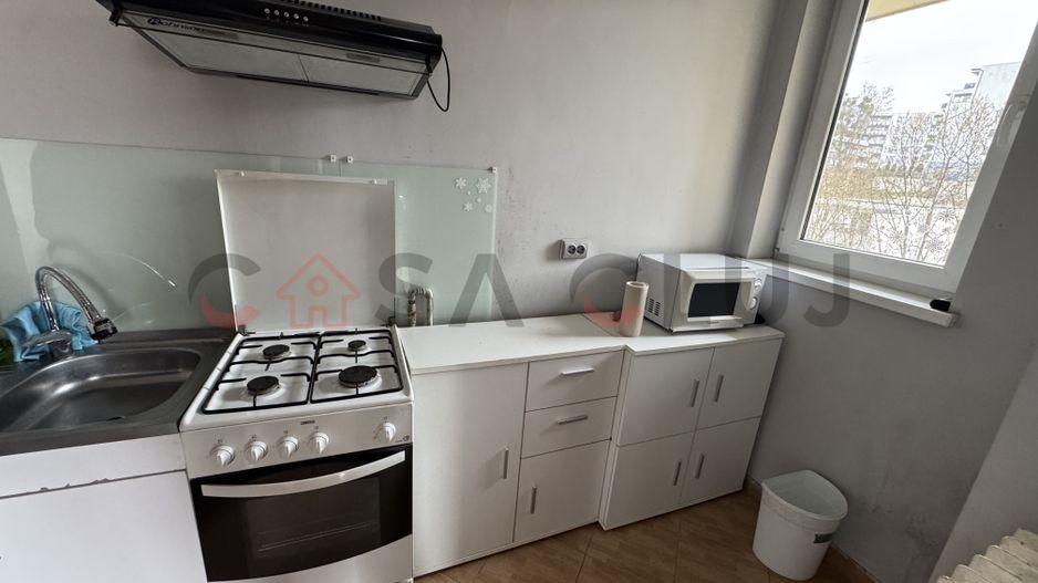 Apartament 2 camere, cu balcon, zona Sala Sporturilor! - Poză 9
