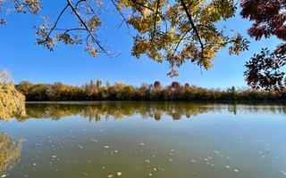 Teren 6000 mp pozitie deosebita lacul Baneasa adancime 140 m - Poză 17