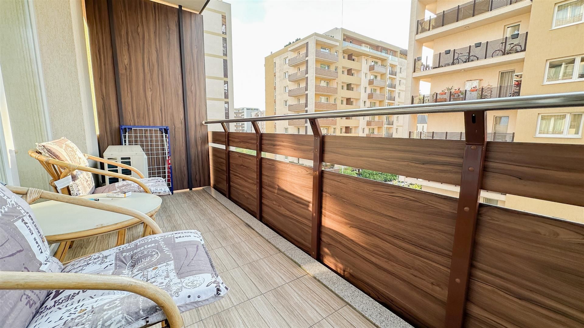 Apartament superb 2 camere + parcare Urban Coresi - Poză 10