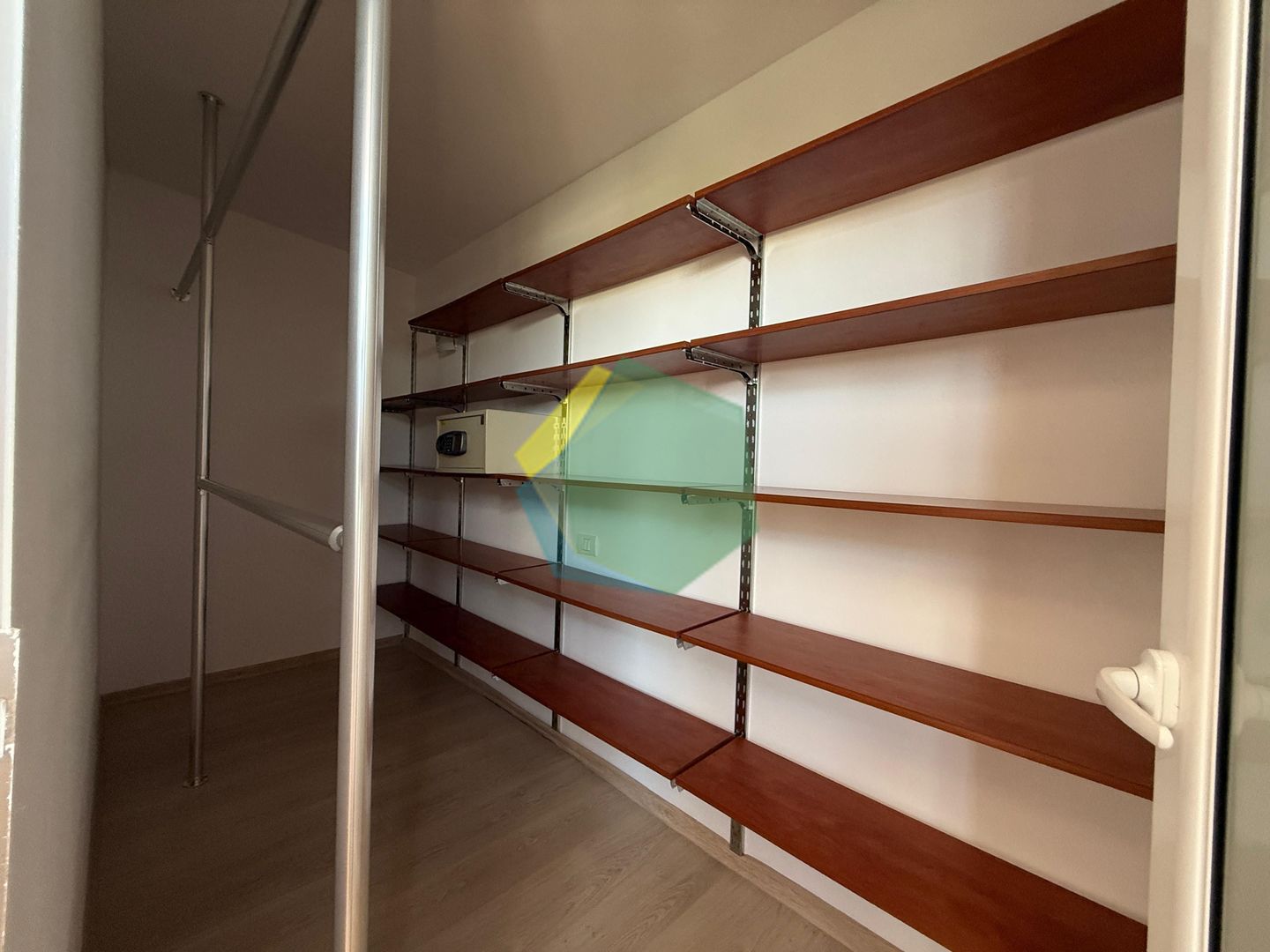 Apartament central Otopeni | 3 camere | Et inalt - Poză 6