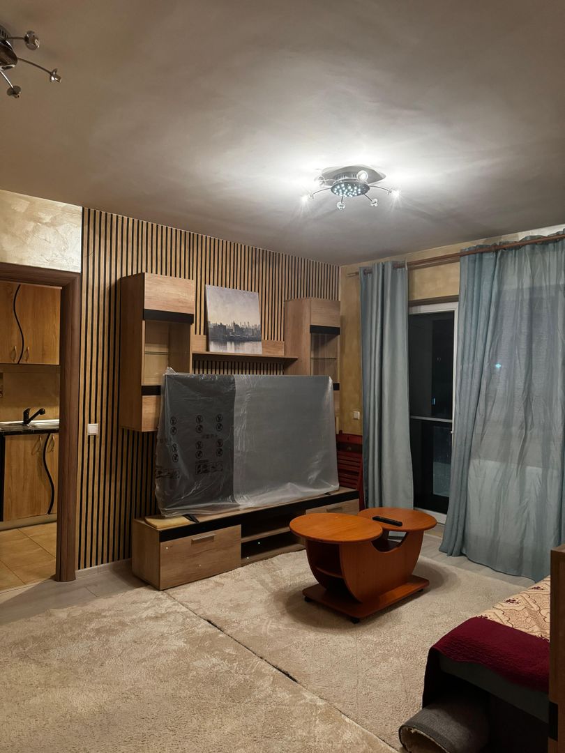 Apartament la vanzare 3 camere - Poză 4