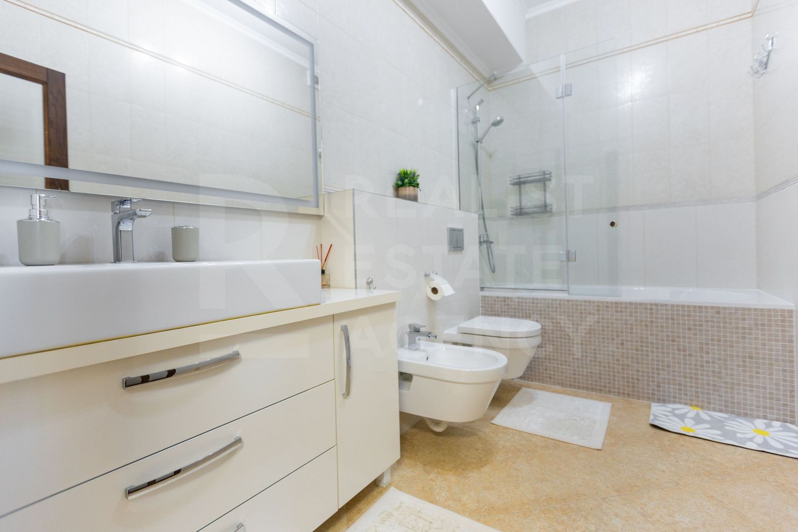 Chirie, apartament, 3 camere, bd. Decebal, Botanica - Poză 27