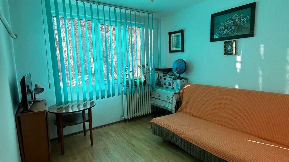Vand apartament 3 camere Rahova - Poză 6