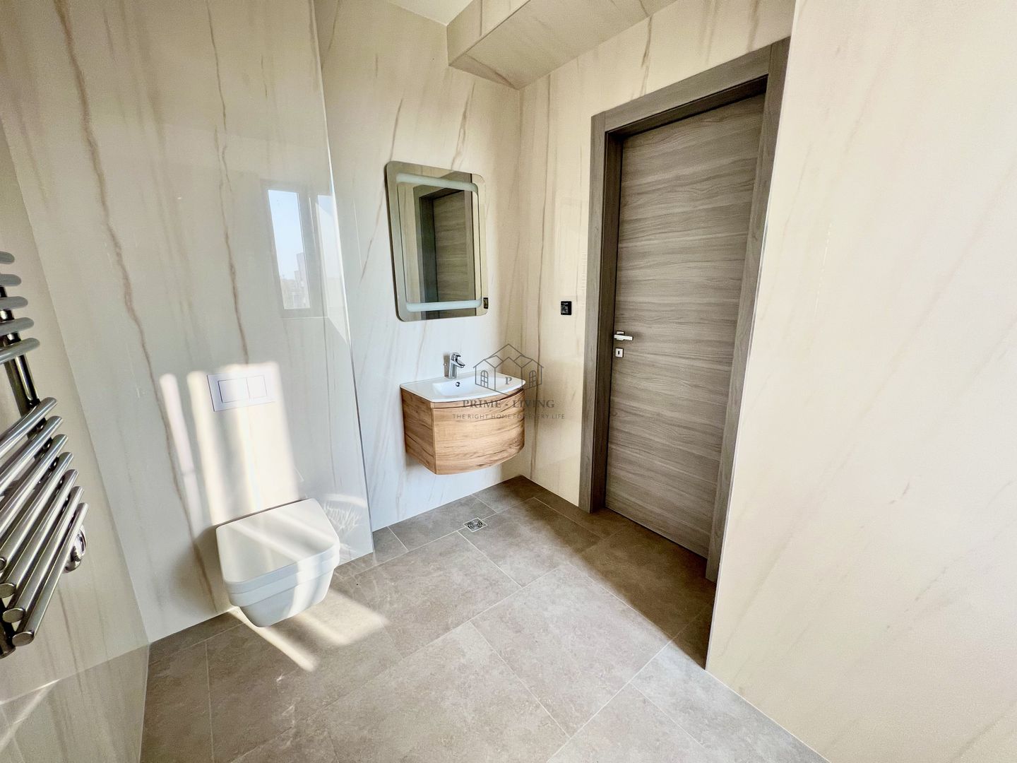 APARTAMENT DEOSEBIT CU 3 CAMERE LA VANZARE CU VEDERE LA LAC - Poză 8