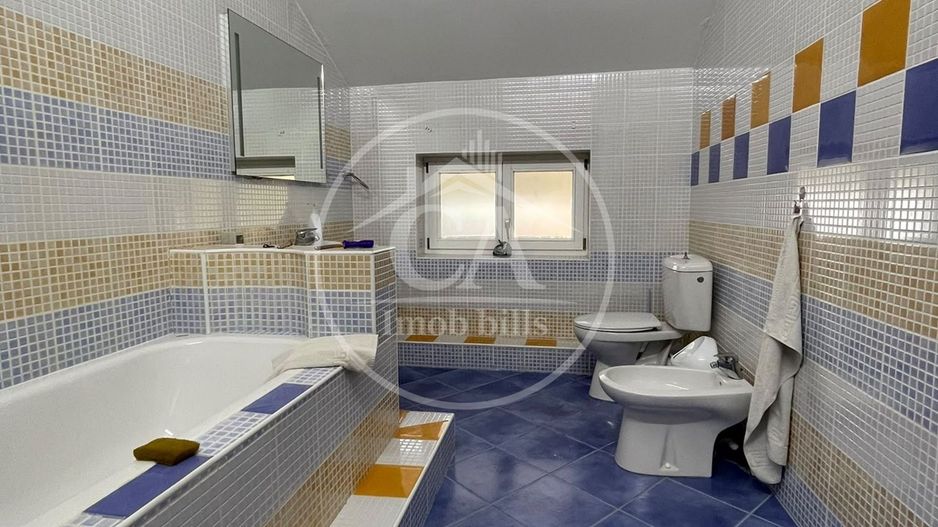 Casa de vanzare cu 10 camere in Santandrei, Bihor - Poză 20