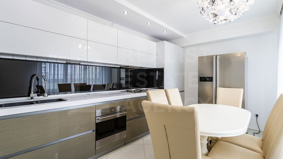 Vânzare, apartament 2 camerea, str. Mihail Sadoveanu, Ciocana - Poză 4
