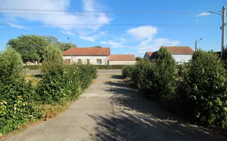 Proprietate cu potențial rezidențial și comercial | Comuna Pesac - Poză 13