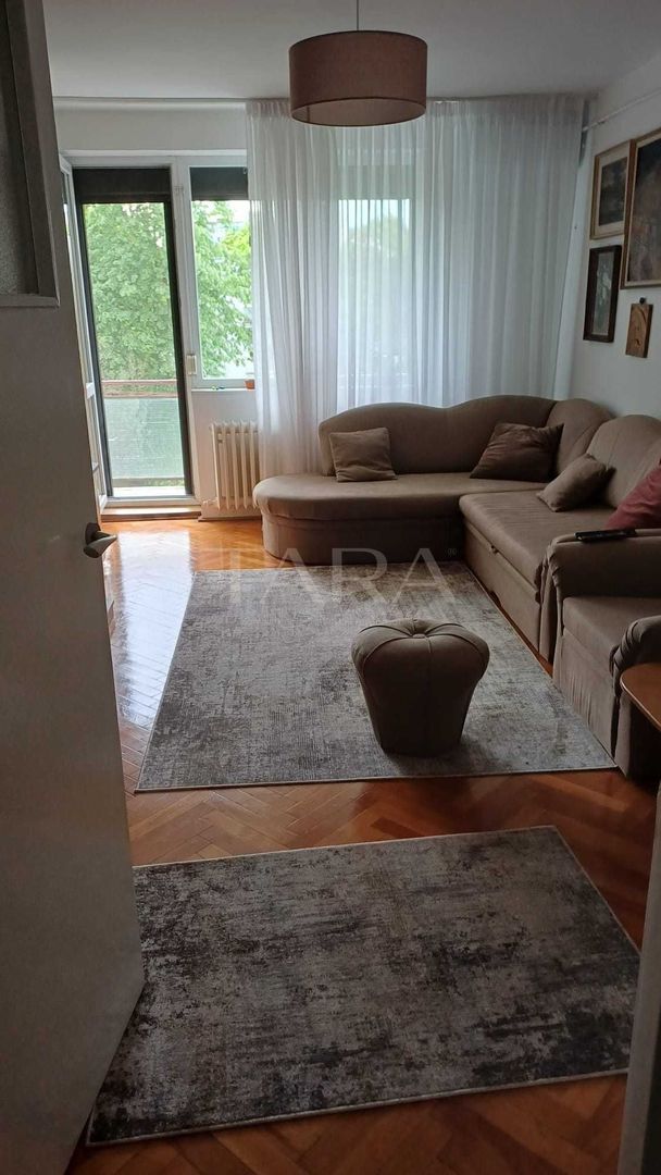 Apartament cu 3 camere decomandate – Gheorgheni, zona Mercur. - Poză 2