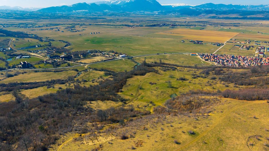 Teren 6 Hectare cu PUZ pentru Resort Turistic panorma Muntii Piatra Craiului - Poză 8