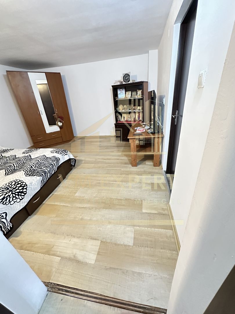 CASA 6 CAMERE, TEREN 420 MP, PITESTI - Poză 10