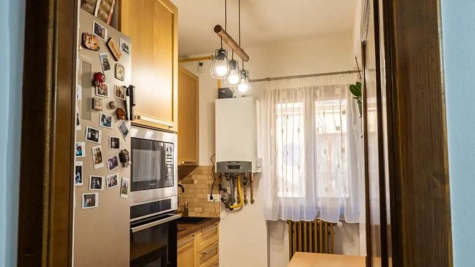 Apartament cu 2 camere într-un imobil istoric – Strada Londra, Buc - Poză 7