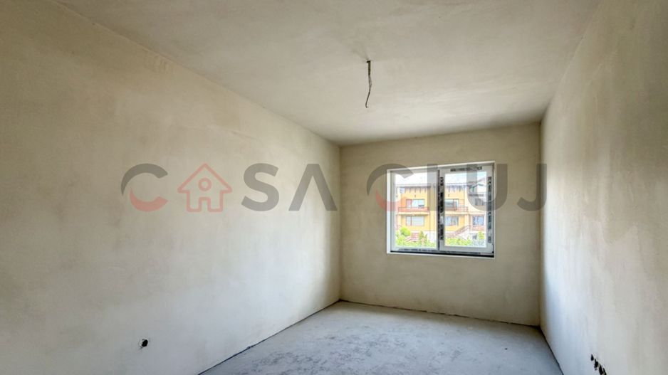 Casa cu 6 camere, zona Auchan Iris! - Poză 9